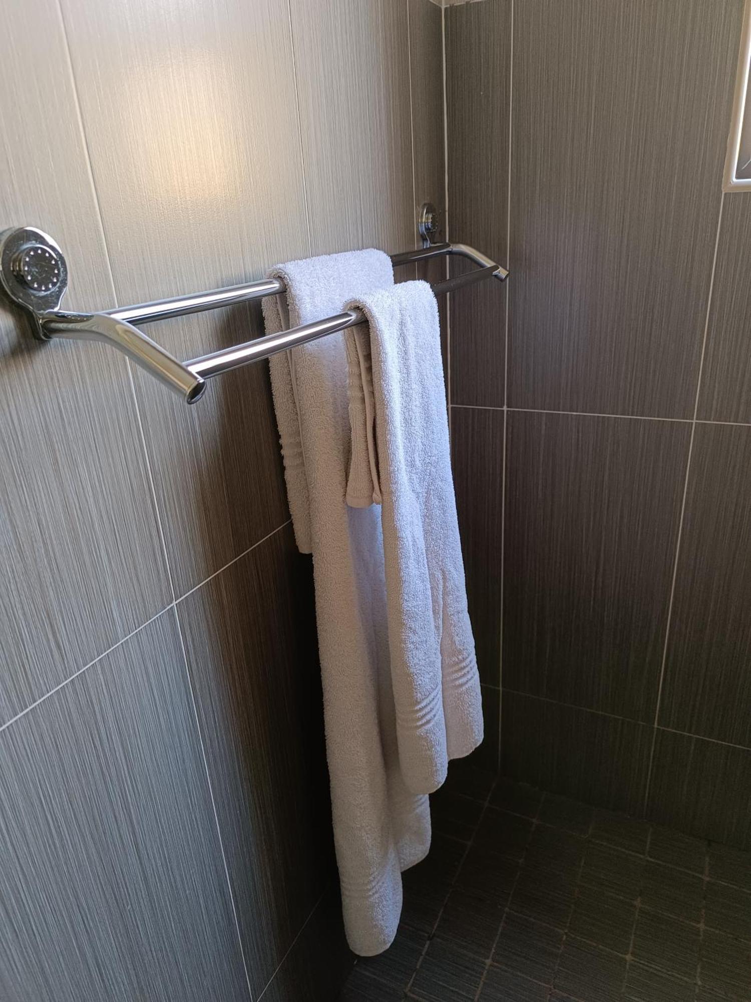 Hotel Jacaranda Harare Zewnętrze zdjęcie