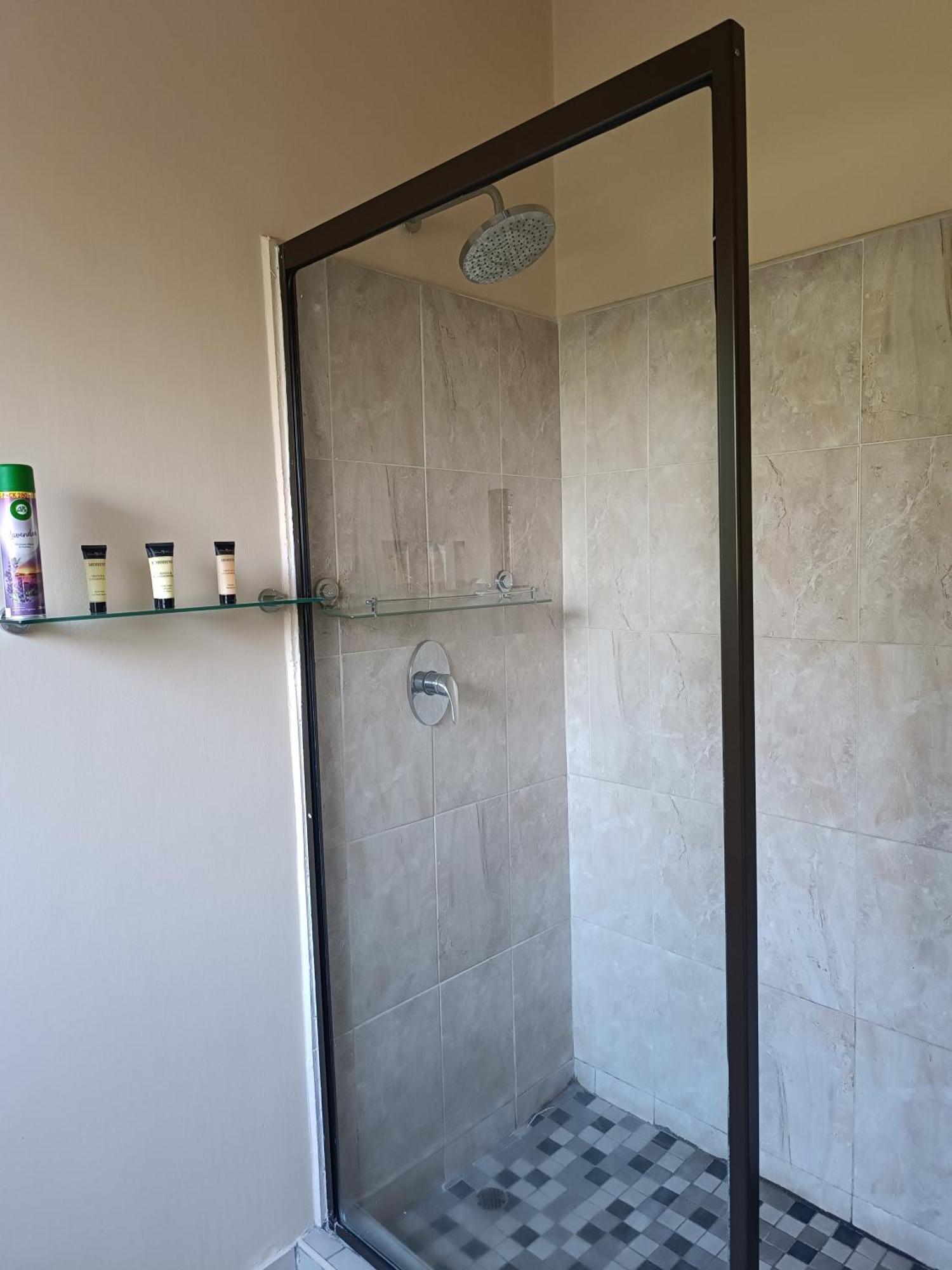 Hotel Jacaranda Harare Zewnętrze zdjęcie
