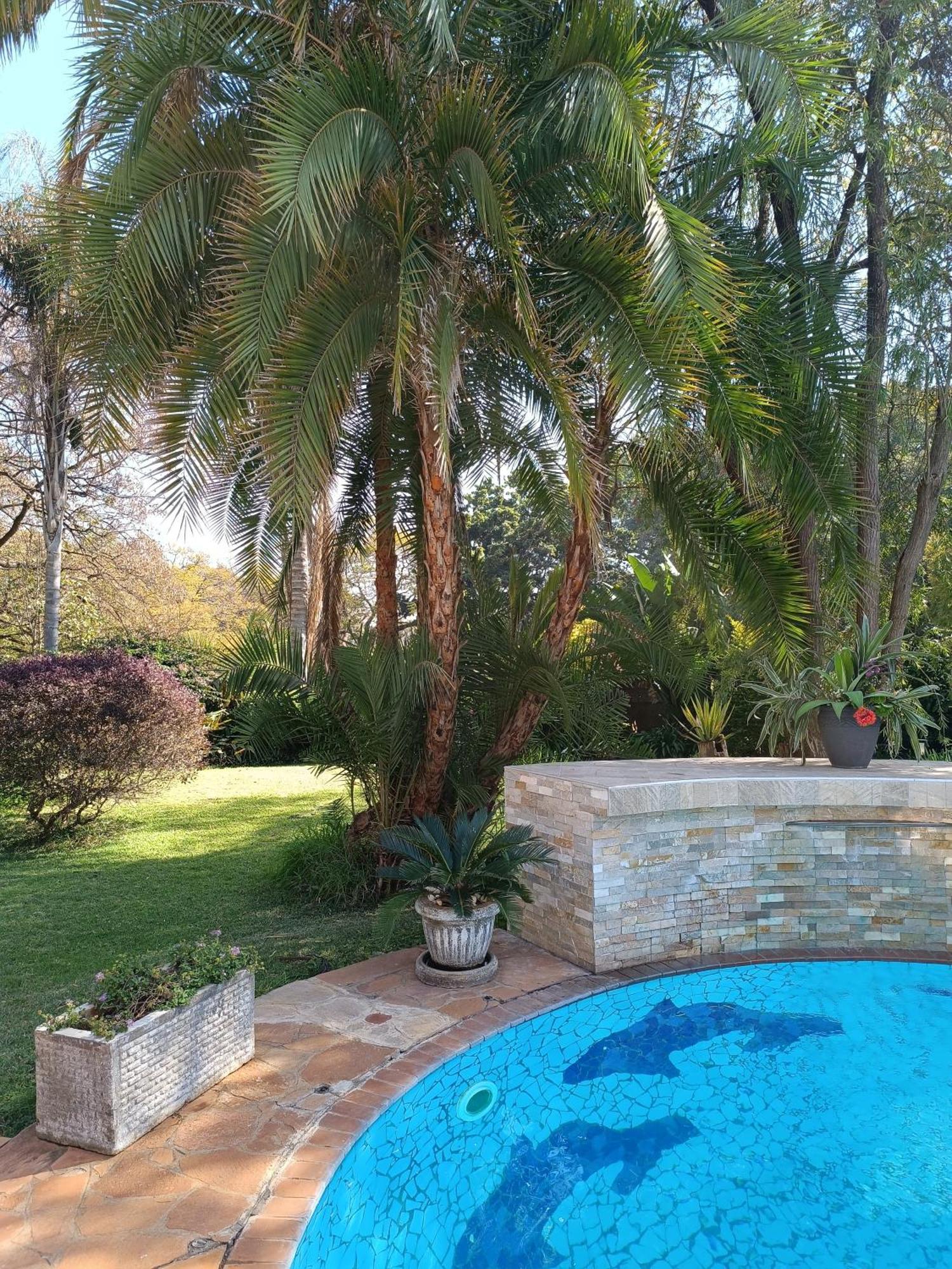 Hotel Jacaranda Harare Zewnętrze zdjęcie