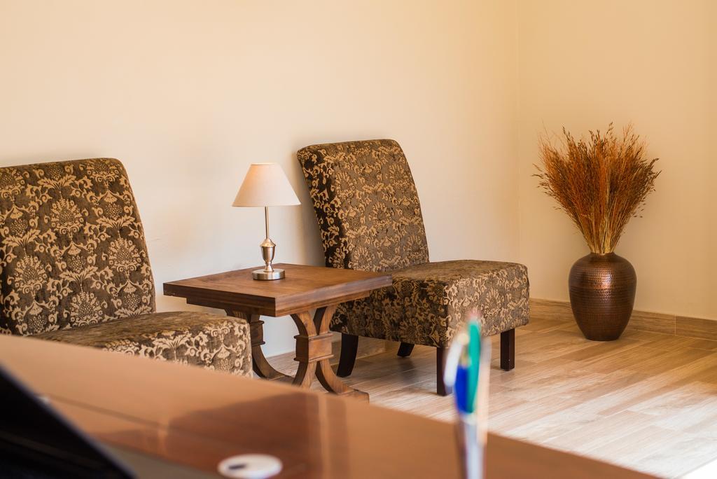 Hotel Jacaranda Harare Zewnętrze zdjęcie