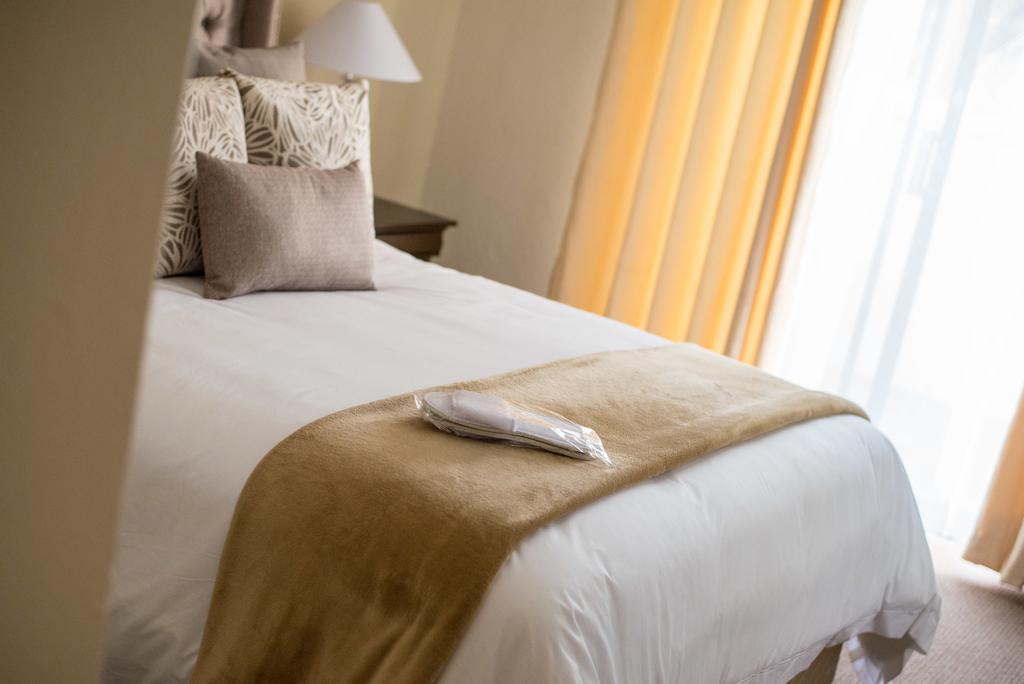Hotel Jacaranda Harare Zewnętrze zdjęcie