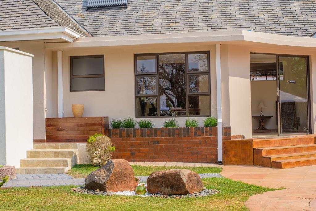 Hotel Jacaranda Harare Zewnętrze zdjęcie